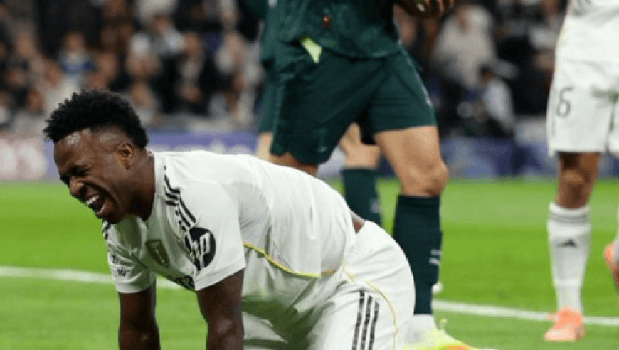 铁心送阿隆索下课？皇马1.5亿帝星两失良机+15次丢球权！近15场0球