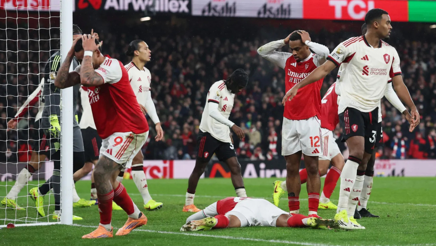 英超焦点对决！阿森纳0-0利物浦：枪手险些读秒角球绝杀太刺激