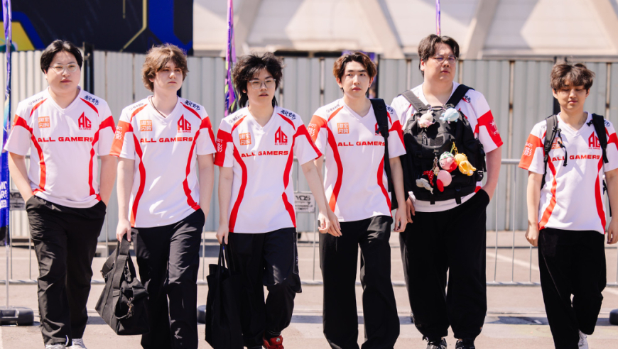 AG国际赛事苦涩首秀！遭G2横扫掉进败者组