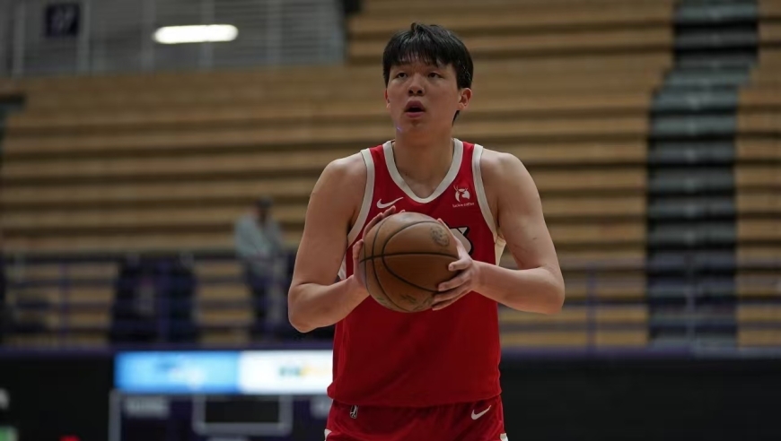 杨瀚森轰21+9+6！开拓者离队首人？打压年轻天赋，克罗宁早看他不顺眼