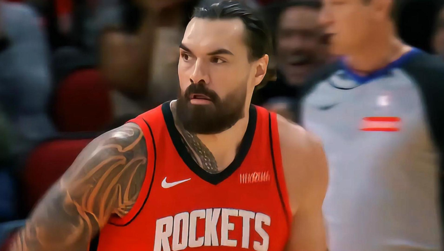 火三疯变四疯！火箭轰出12-2反超快船 阿门接连助飞亚当斯与小贾