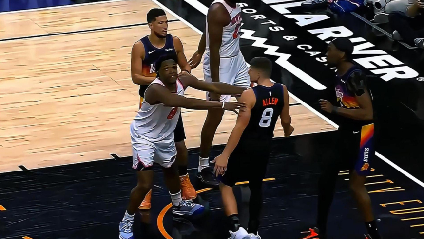 故意搞事！尼克斯阿奴诺比被犯规后推搡太阳阿伦 裁判随即吹罚技犯