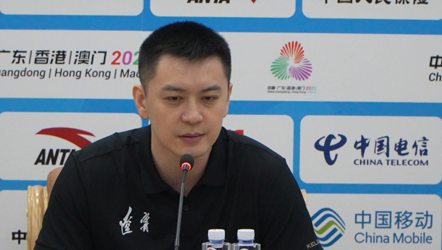 杨鸣：老将的发挥无可挑剔 给年轻人树立了榜样