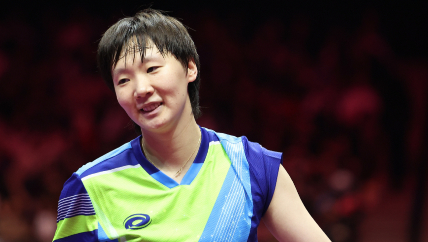 赛点 | 王曼昱卫冕多不易？双方几乎零失误，孙颖莎触发蝴蝶效应