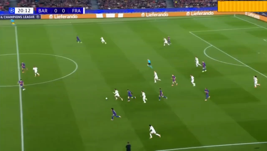 太帅了！慢镜还原孔德逆天头槌双响，巴萨2-1逆转法兰克福