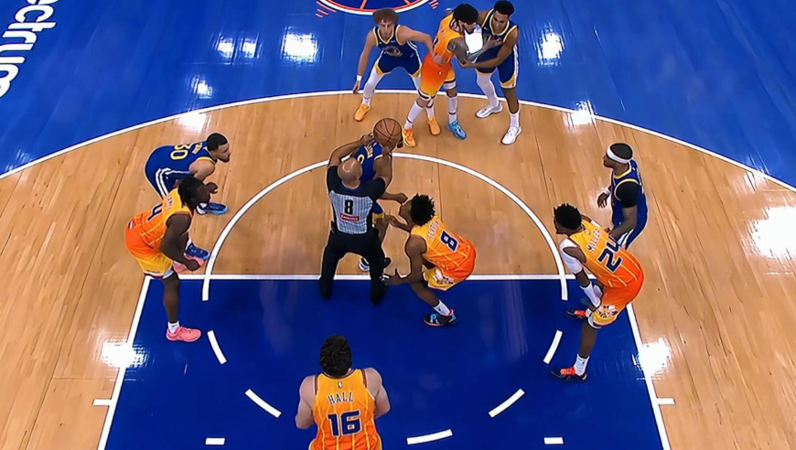 听说你们勇三疯？三球鲍尔三分三连击 黄蜂第三节轰15-3反超勇士