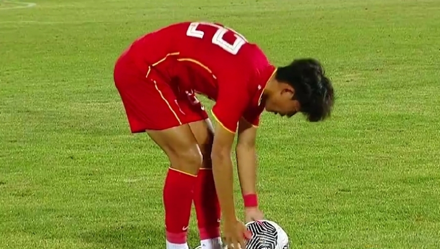 1-1！国足U16闪电进球，打得韩国U16有些慌乱，被韩国队5分钟扳平