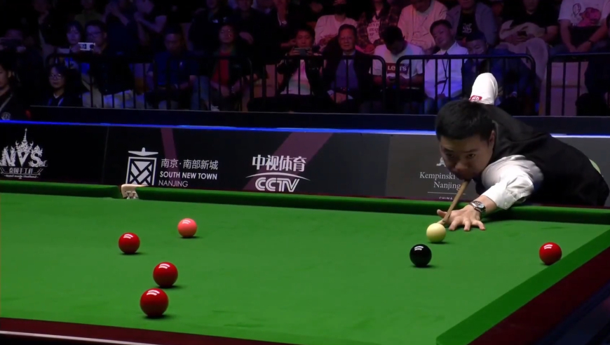 体坛记忆｜丁俊晖完成自我救赎，打破长达五年的冠军荒，现场热血沸腾
