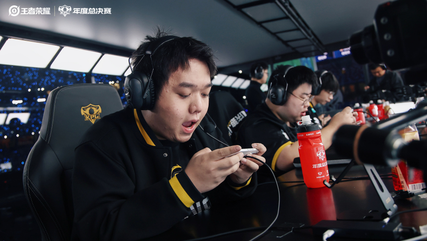 樱花挂牌1000万，流浪800万，小胖挂牌转会，500万估计都没人要！