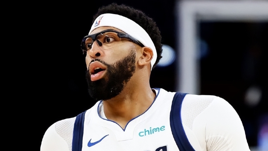 东契奇轰38+11+5仍无缘今日最佳！对不起，你碰到暴走的浓眉了