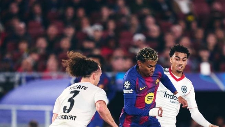 亚马尔超姆巴佩独享历史第1，铁卫梅开二度，巴萨2-1复仇法兰克福