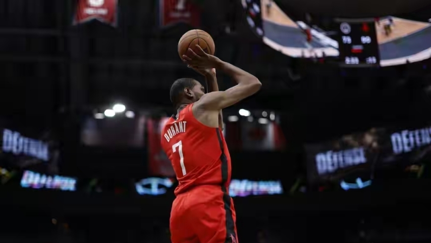 火箭最烂双人组？防守效率191.7！难怪马刺不要他，雷霆没看走眼