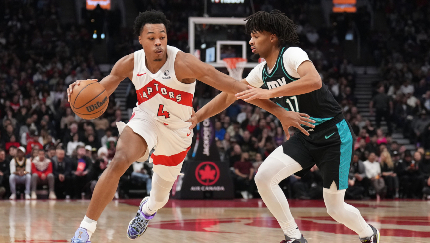 猛龙开拓者决胜时刻：开拓者数度追至2分 莺歌暴扣巴恩斯晚安大帽