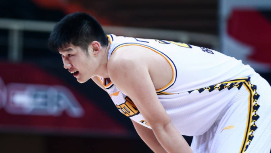 总决赛重演！北汽广厦生死时刻：杰曼关键三分不中 胡金秋罚球制胜