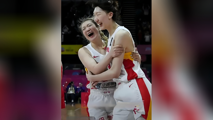体坛记忆｜韩国提前狂欢撞上钢铁逆袭！李梦韩旭1.7秒绝杀打脸视频炸锅