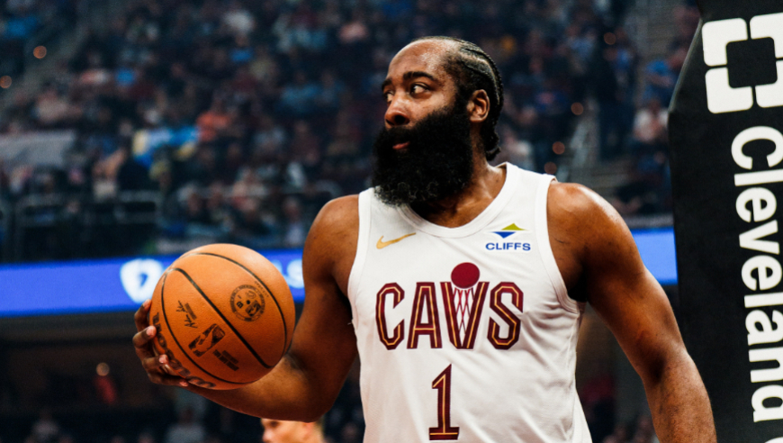 在场9胜2负阿帅赞不绝口！哈登一战创6纪录显高情商 骑士换他赢麻了