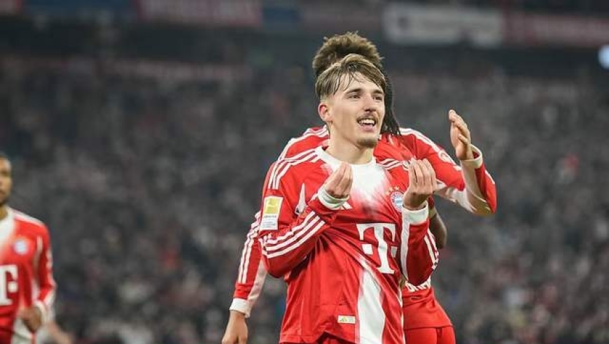 2-2！17岁新星闪耀，凯恩临危救主，87分钟绝平，拜仁主场爆冷