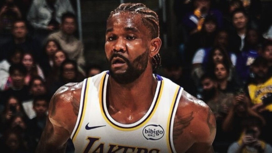 真的强，艾顿是湖人队史首位100%命中率且0失误取得两双的首发球员