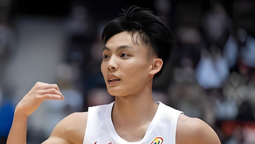 周鹏中肯点评，道出徐杰为何会无缘中国男篮大名单