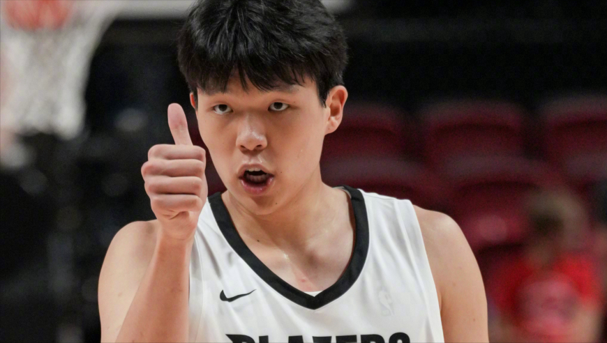 海王同款卡位！杨瀚森的队友缘为什么好？他的打法已经给出了答案