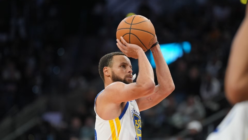 完败！库里34+9难阻失利，勇士内线被打爆，魔术6人上双