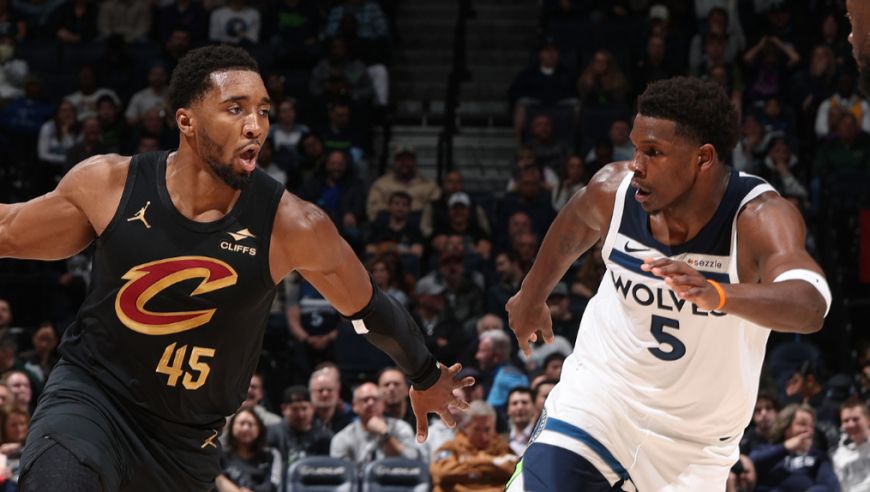 夸张到离谱！森林狼第三节四分钟狂轰20-4超强攻击波打崩骑士全过程