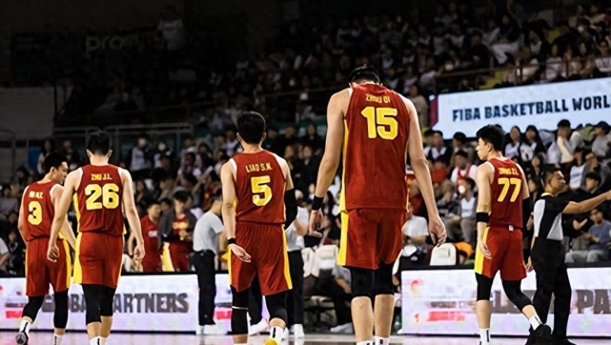 苏群长文痛批中国男篮三问题，直言贻害无穷，郭导帅位还保得住吗？