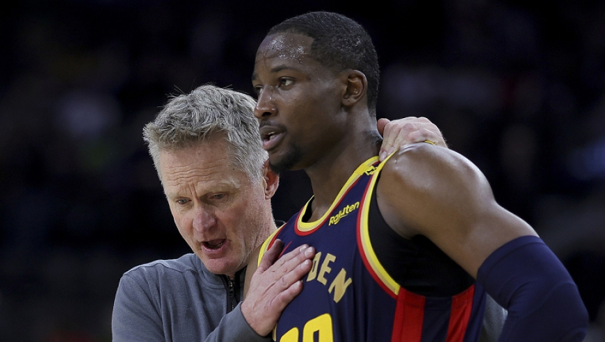 1年780万！1年870万！NBA豪门侮辱性报价，打铁还需自身硬