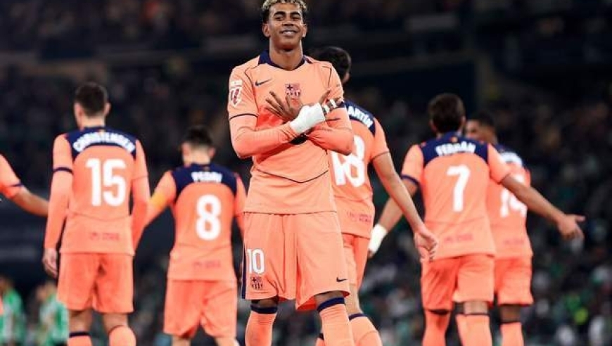 5-3！费兰戴帽，效率完胜皇马超巨，亚马尔连场破门，巴萨6连胜