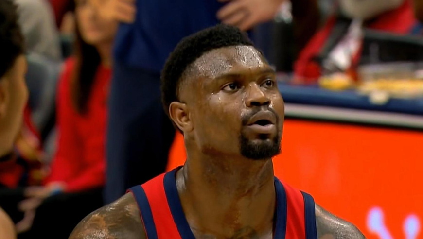 夸张！锡安决胜时刻连轰10分 鹈鹕轰出14-3攻击波碾压独行侠