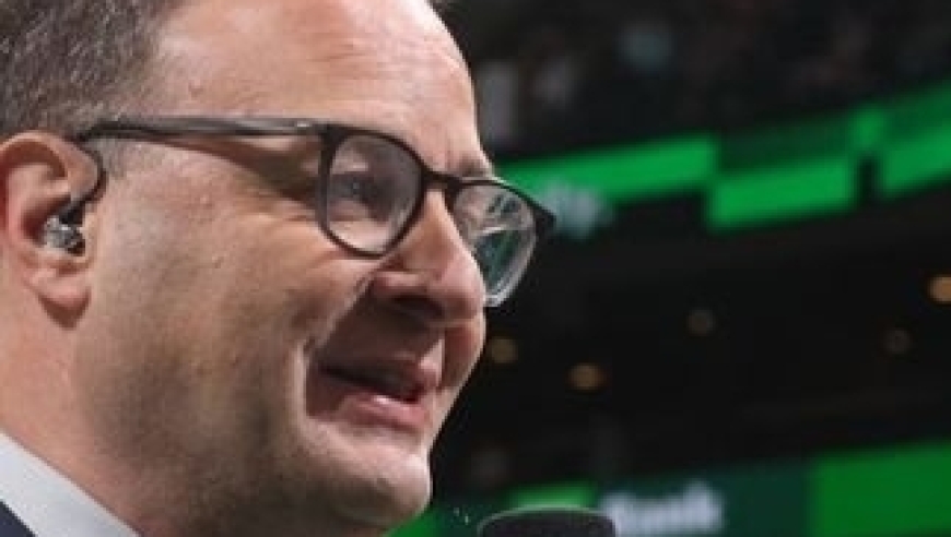 体坛记忆｜放弃两千万薪资，能够预知未来的报道，体育界的GOAT沃神 