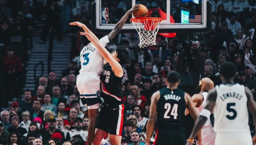 被大帽！被隔扣！杨瀚森，欢迎来到NBA