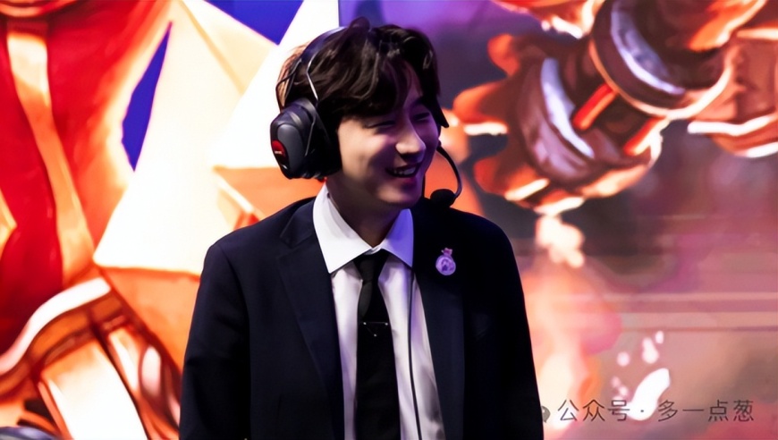 BLG放权给丹尼教练，Xun立下军令状，要带领BLG完成复仇