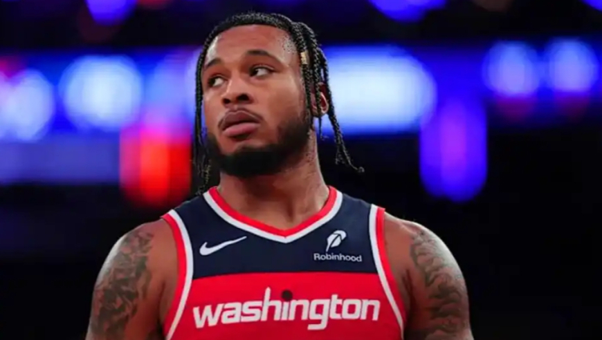 火箭太无奈！赔本的1换2成人之美交易，却换来球员苦笑