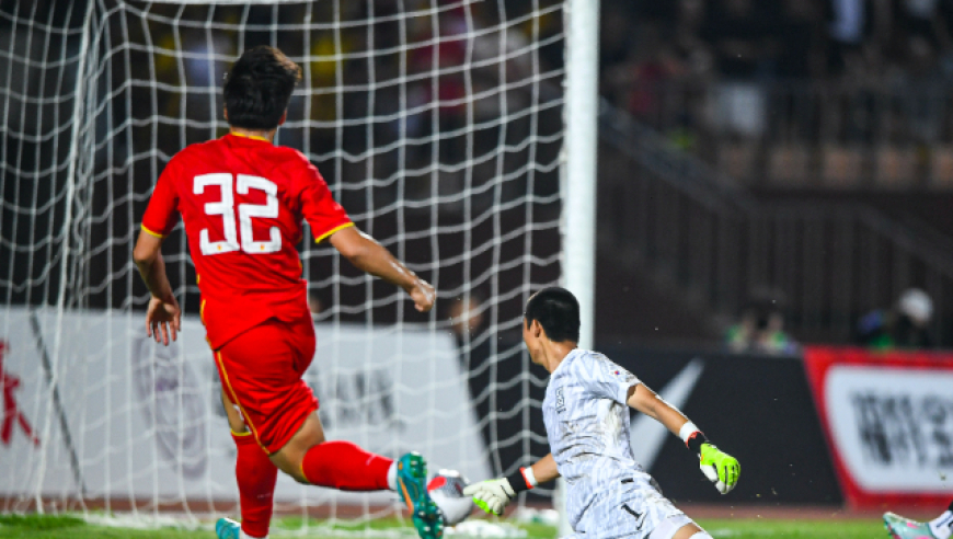 和平杯：一度3分钟2球追平 中国国少3-4韩国 谢晋替补传射邝兆镭破门