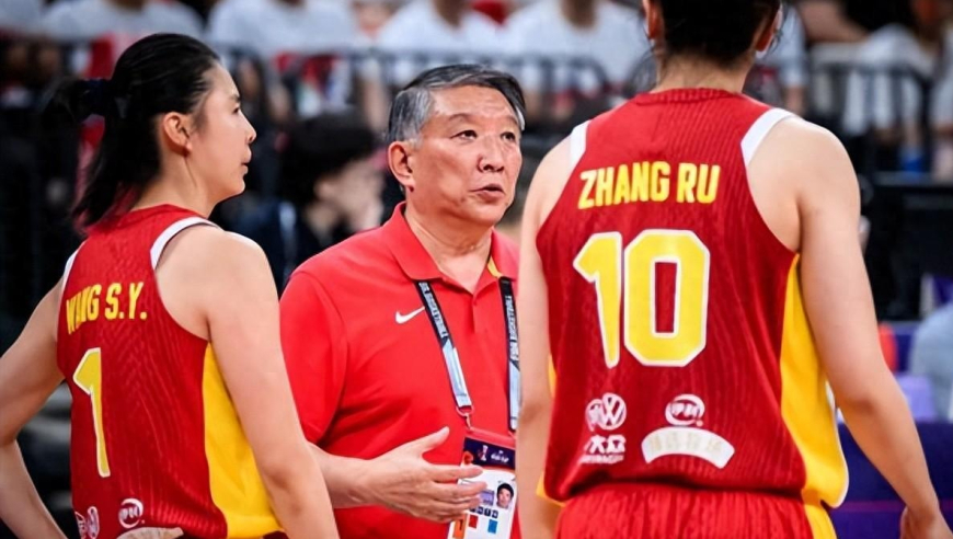 中国女篮加速换血！4大功勋老将无缘新一轮集训，5新人首次入选