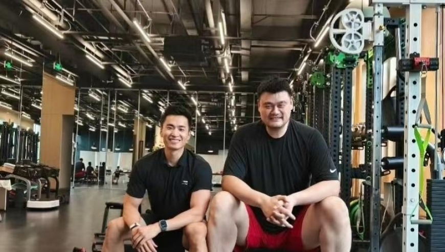 杨瀚森得到NBA肯定，姚明恢复训练，前后变化让人唏嘘