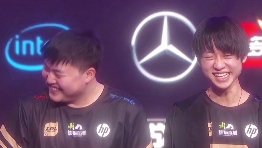 UZI爆料小明的RNG合同很夸张，一辈子打不了比赛，自己签的字