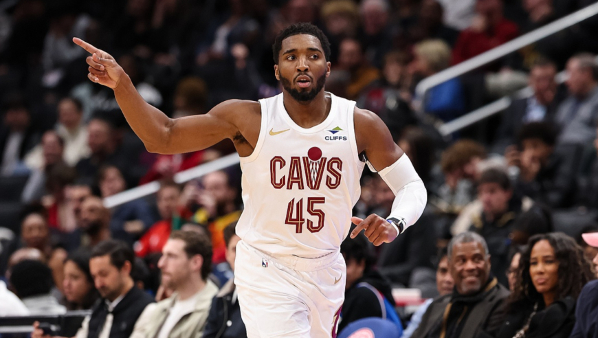 主打星 | 二当家卧底又如何！米切尔48分天神下凡，4打6照样能赢