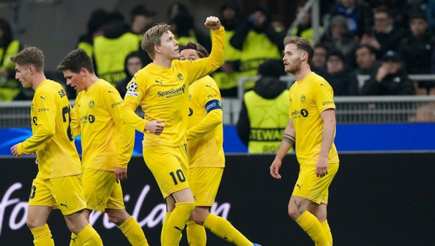 博德闪耀双杀国米晋级，这进球如穆式反击有板有眼，赛后众将拍柜门庆祝似另类维京战吼