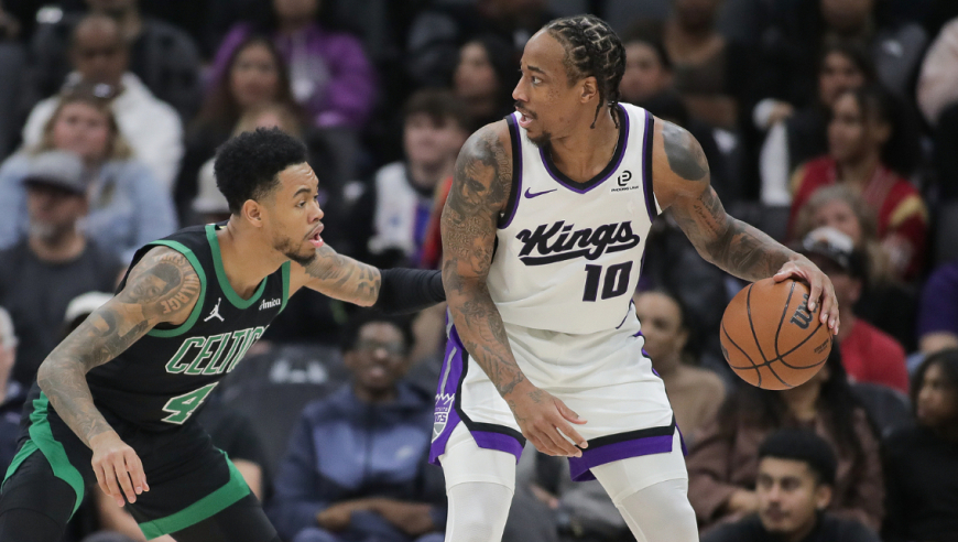 疯狂对轰！凯尔特人半场前后轰出18-5攻击波 国王回应11-0再反超