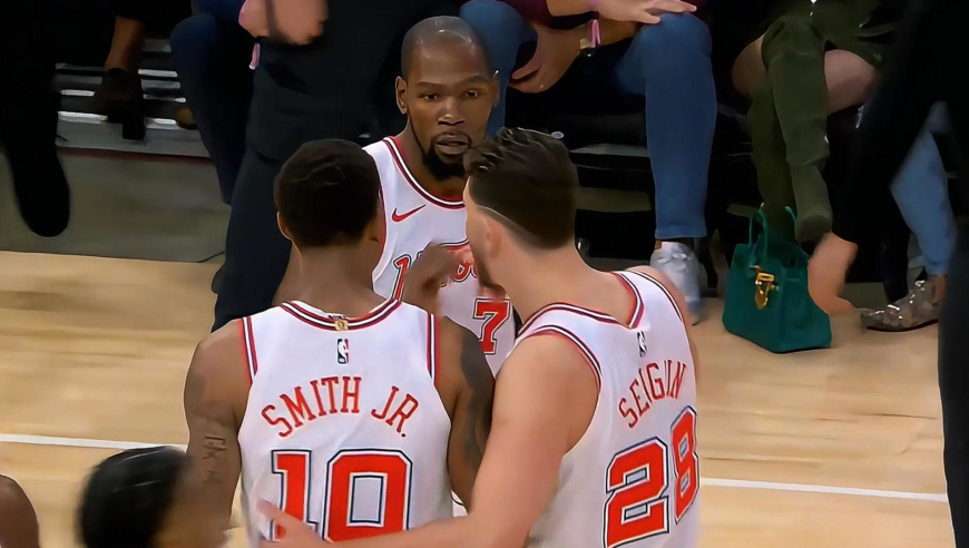 你的主场我做主！火箭开场90秒时间弹无虚发连拿10分打停奇才