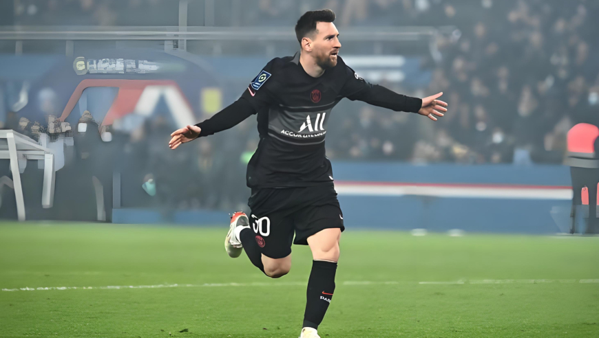 体坛记忆｜梅西浴血奋战，读秒绝杀锁定胜局，霸气脱衣成永恒经典