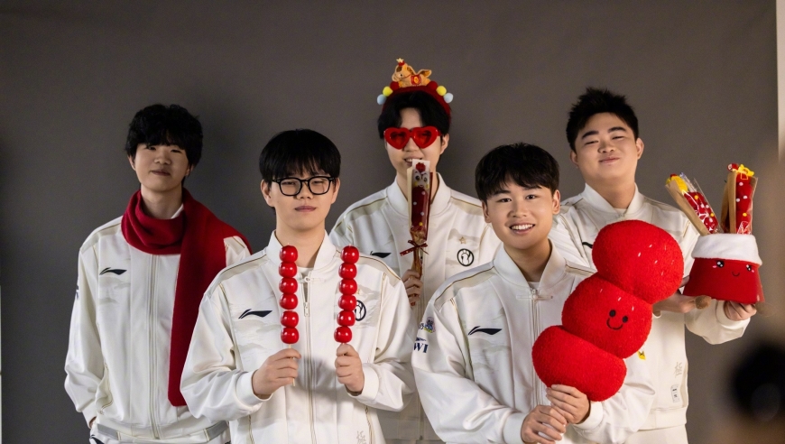 恭喜IG！新阵容拿下德杯冠军！3-0横扫完全体JDG，新人发挥出色