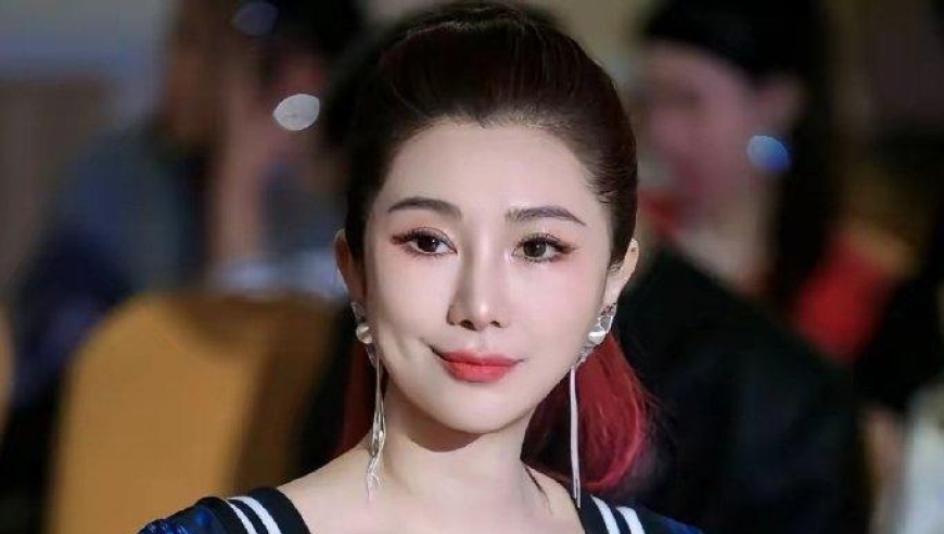 原来他们是夫妻！王励勤妻子身份曝光不简单，真是娶个贤妻旺三代