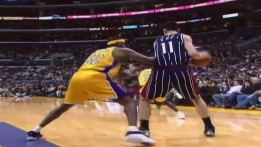 巴克利嘲讽姚明 姚明用实力回击｜体坛记忆