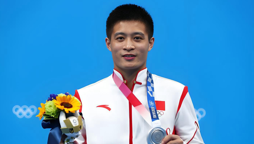 体坛记忆｜力挽狂澜，杨健最后一跳获全场最高分，粉碎日本队冠军梦