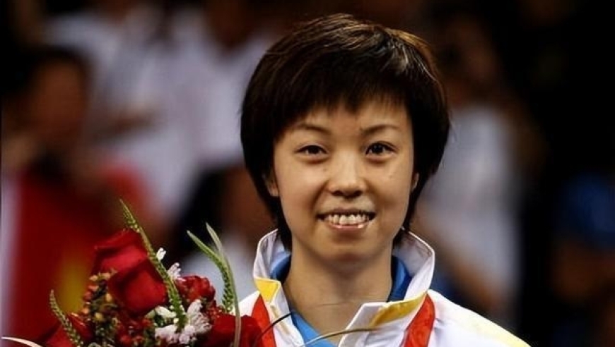 张怡宁闪离闪婚嫁袁立前夫，育有一双儿女，婚后备受宠爱