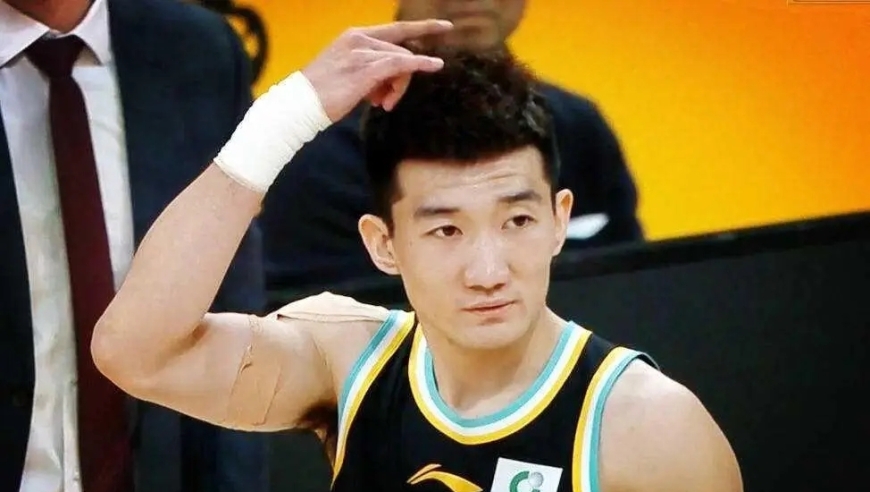 最菜卫冕冠军？广厦16惨败辽宁，除了胡金秋全员梦游