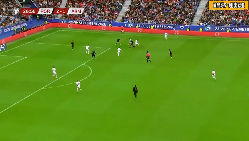 踢疯了！还原葡萄牙9-1狂胜亚美尼亚晋级世界杯全过程，C罗疯狂庆祝